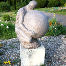 Zdj. nr 345;  Rzeźba w Powsinie.